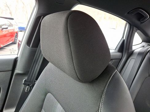 Certified 2024 Honda Civic Sport image 17