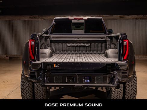 Used 2024 GMC Sierra 3500 Denali Ultimate image 8