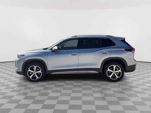 Certified 2025 Volkswagen Tiguan SE w/ Panoramic Sunroof Package AWD/4WD image 9