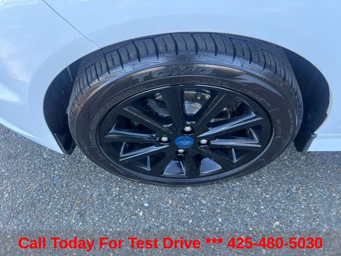 Used 2019 Ford Fiesta ST-Line w/ ST Line Cold Weather Package FWD image 11