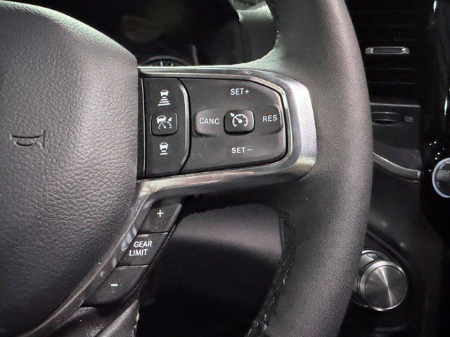 Used 2026 RAM 1500 Laramie AWD/4WD image 30