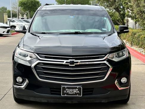 Used 2021 Chevrolet Traverse LT image 9