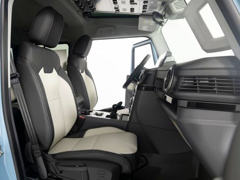 New 2025 INEOS Grenadier Fieldmaster Edition AWD/4WD image 32