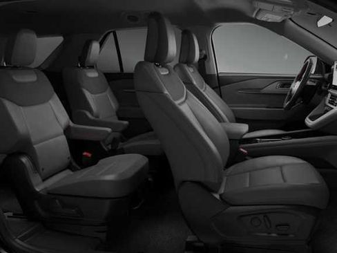 New 2026 Ford Explorer Active w/ Active Comfort Package image 8