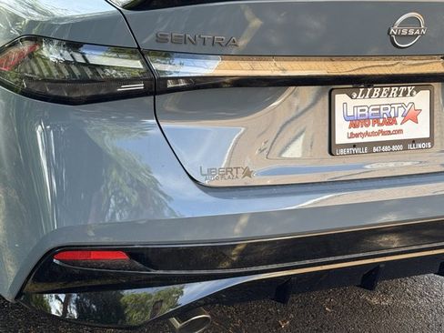 New 2026 Nissan Sentra SR w/ Floor Mat Package FWD image 11