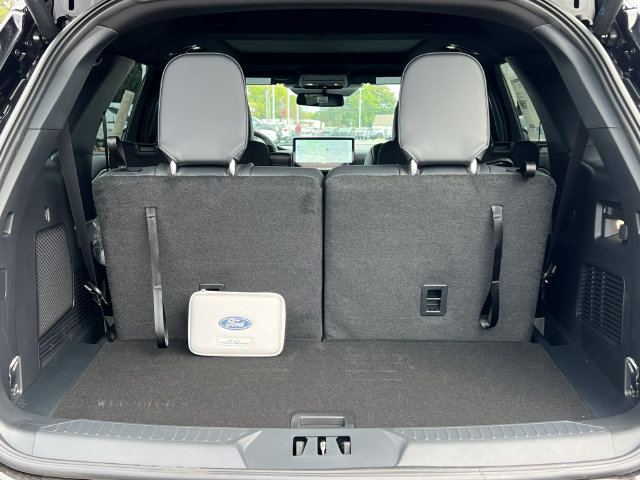 New 2026 Ford Explorer ST-Line w/ ST-Line Street Pack AWD/4WD image 44