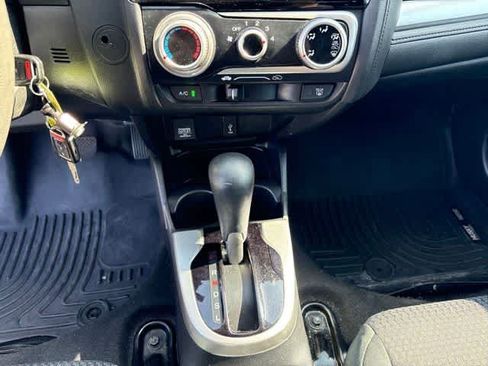 Used 2019 Honda Fit LX image 19