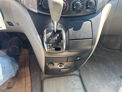Used 2008 Toyota Sienna LE FWD image 17