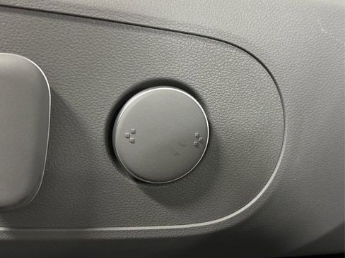 New 2025 Hyundai Ioniq 6 SEL image 15