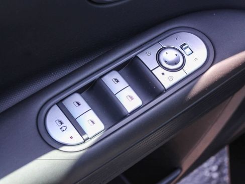 Certified 2024 Hyundai Ioniq 5 SE RWD image 26