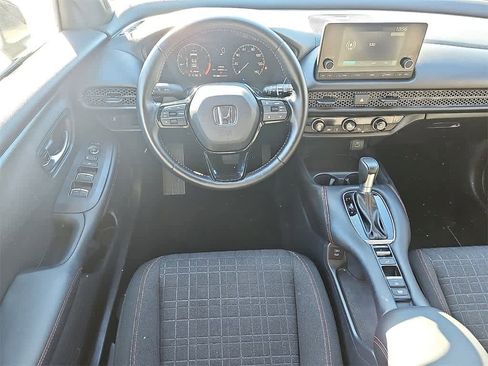 Certified 2025 Honda HR-V Sport image 10
