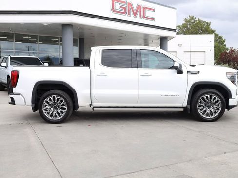 Used 2025 GMC Sierra 1500 Denali Ultimate AWD/4WD image 7