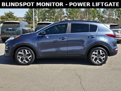 Used 2021 Kia Sportage EX w/ EX Technology Package image 4