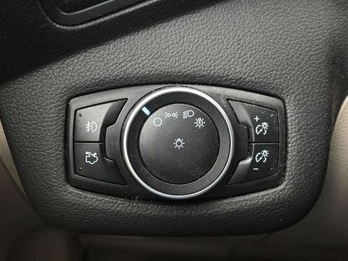 Used 2016 Ford Escape SE w/ SE Chrome Package FWD image 25