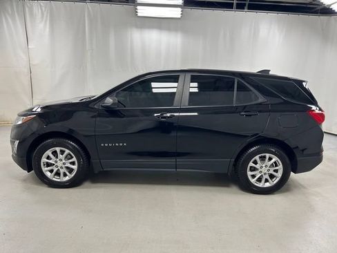 Used 2020 Chevrolet Equinox LS AWD/4WD image 8