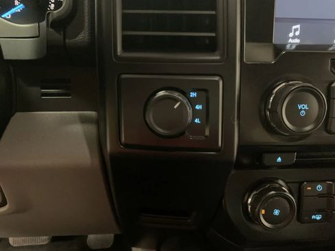 Used 2017 Ford F150 XL w/ Equipment Group 101A Mid image 34