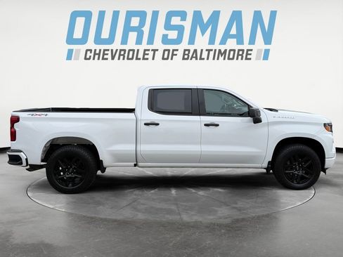 Used 2023 Chevrolet Silverado 1500 Custom image 7