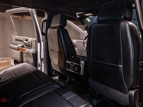 Used 2023 Chevrolet Silverado 2500 High Country w/ Z71 Off-Road Package image 24