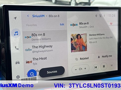 Used 2025 Toyota Tacoma TRD Off-Road w/ TRD Off Road Upgrade Package image 27