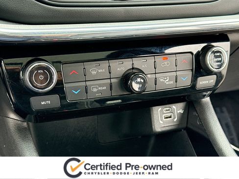 Used 2022 Jeep Compass High Altitude image 11