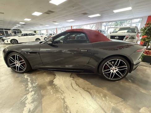 Used 2020 Jaguar F-TYPE Convertible image 5