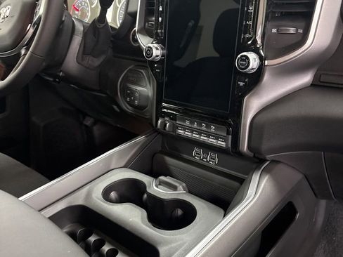 New 2026 RAM 2500 Big Horn AWD/4WD image 23