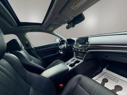Used 2019 Honda Accord EX-L image 11