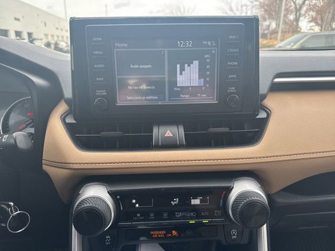 Certified 2019 Toyota RAV4 LE w/ All Weather Liner Package image 9