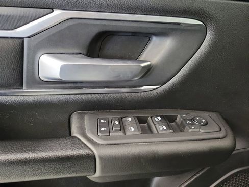 Used 2025 RAM 1500 Big Horn RWD image 16