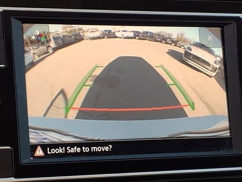 Used 2022 Volkswagen Tiguan S image 24