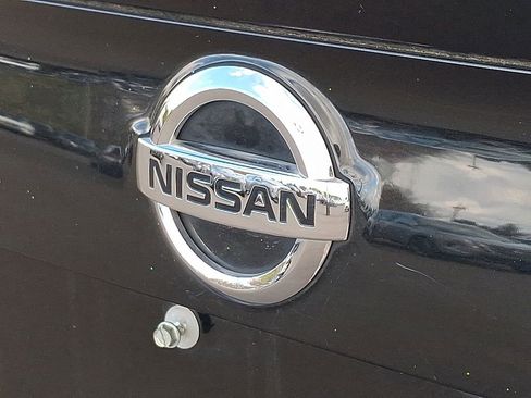 Used 2019 Nissan Rogue Sport SV image 29