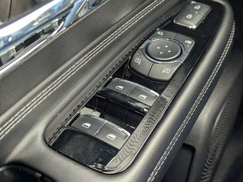 New 2026 Lincoln Corsair Premiere image 21