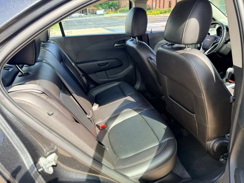 Used 2017 Chevrolet Sonic Premier FWD image 16