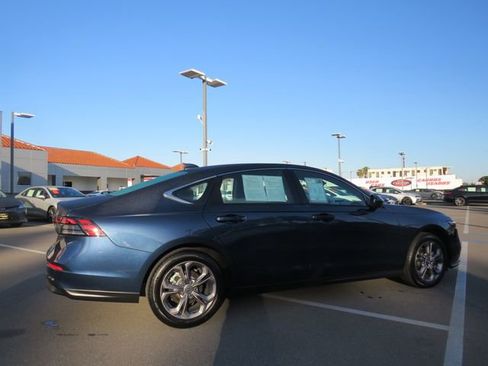 Used 2024 Honda Accord EX image 13