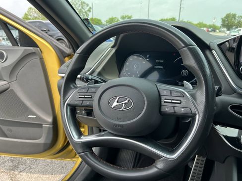 Used 2021 Hyundai Sonata SEL Plus w/ Tech Package FWD image 8