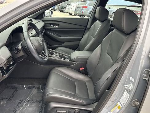 Used 2023 Honda Accord Sport image 14