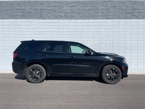 Used 2022 Dodge Durango GT image 2
