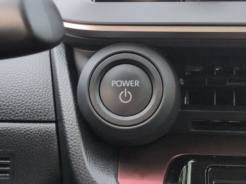 Used 2024 Toyota Prius Prime FWD image 27