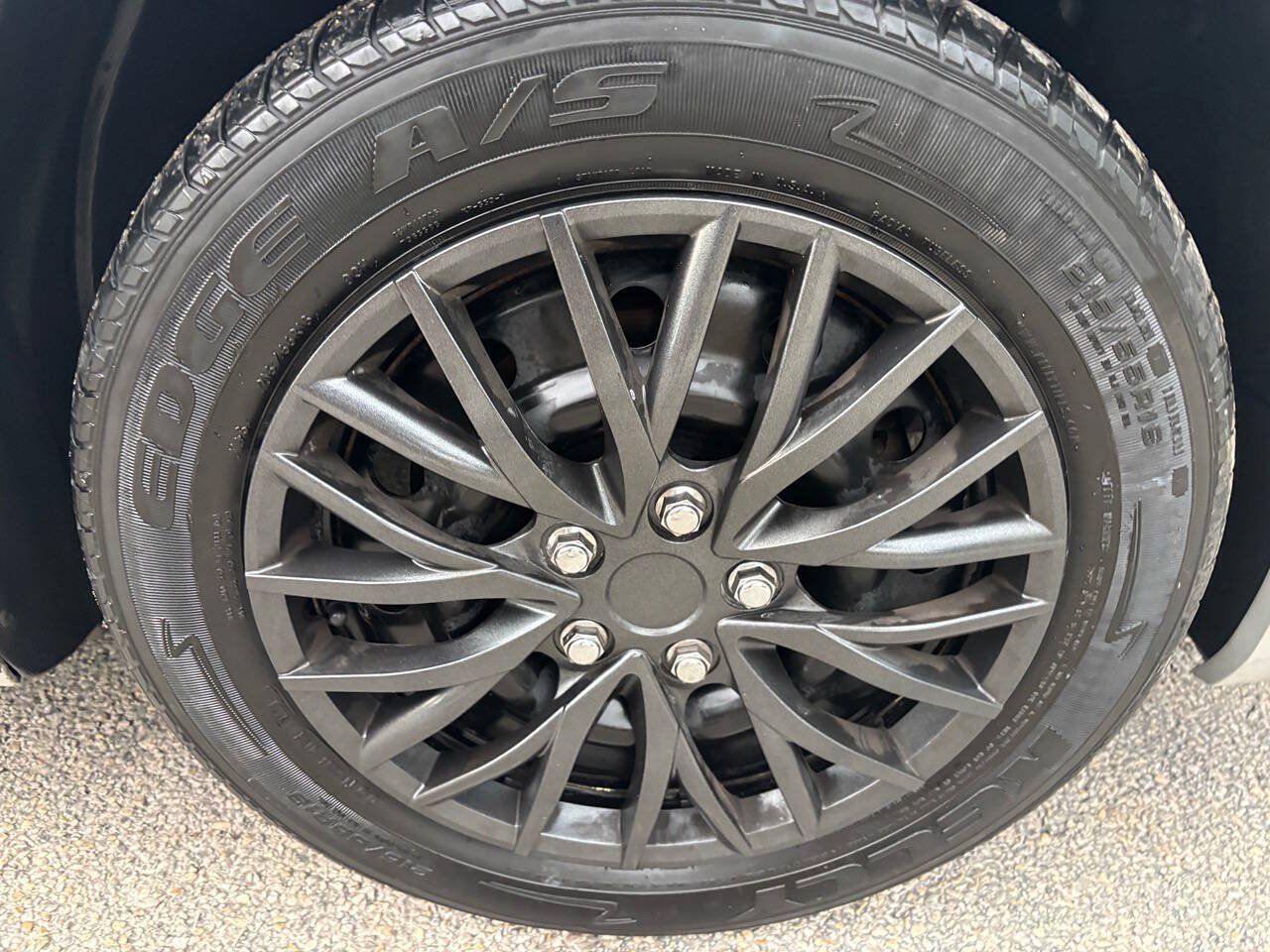 Used 2019 Nissan Sentra S FWD image 19