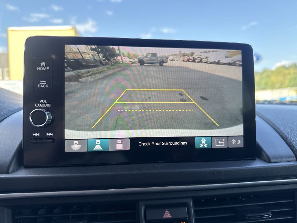 Used 2023 Honda Pilot EX-L image 13