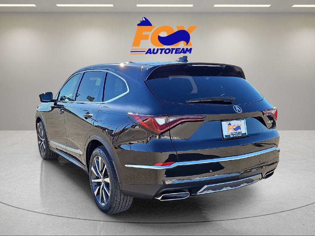 Certified 2026 Acura MDX w/ Technology Package FWD image 3