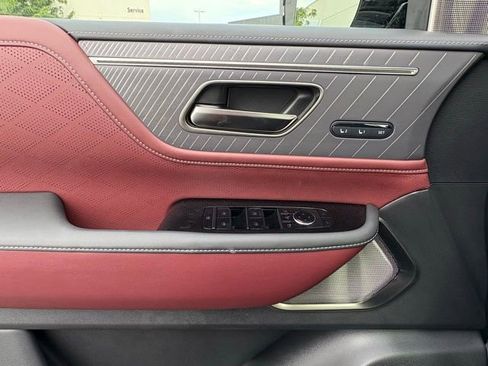 New 2026 INFINITI QX80 Autograph w/ Premium Cargo Package image 13