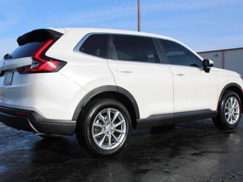 Used 2026 Honda CR-V EX image 4