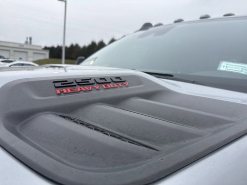 Used 2023 RAM 2500 Limited image 6