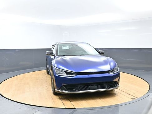 Used 2022 Kia EV6 Wind w/ Wind Technology Package image 3
