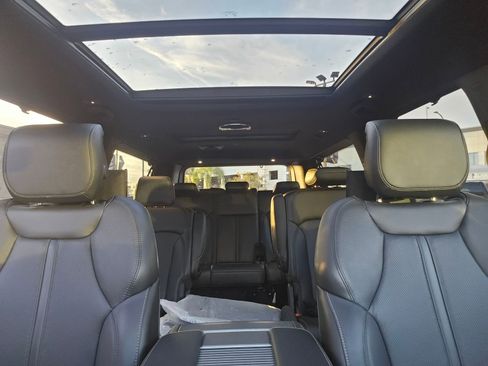 New 2026 Jeep Grand Wagoneer L Limited AWD/4WD image 32