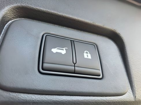 New 2026 Nissan Rogue SV image 9