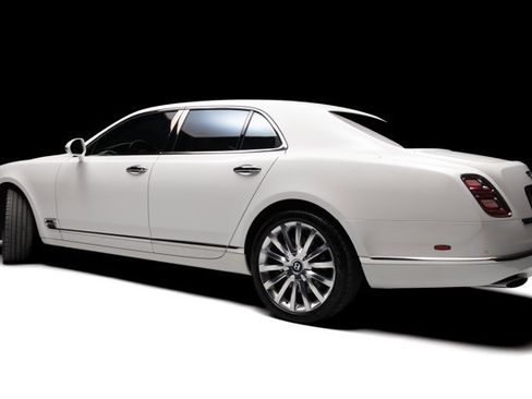 Used 2017 Bentley Mulsanne RWD image 23