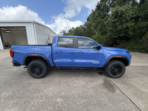 New 2026 GMC Canyon Elevation RWD image 9