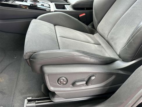 Used 2021 Audi Q5 e Prestige image 27